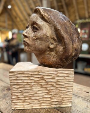 Kirsten Ramsay Instagram - A real challenge on tonight’s Repair Shop, a sculpted plaster head with a large section missing along with the original wooden base.

It was one that required me to dig deep into my years of experience to find a treatment that would look good but also have the strength to support the structure of the sculptural head.

I couldn’t have done it without the help of @williamkirkrestoration who carved an exact replica of the missing original base and helped devise a plan to bond the two sections together.

We only had two poor quality pictures to work from but a happy outcome when the sculpture was revealed to Martin and it was just as he had remembered it as a boy. 

Catch up on @bbciplayer 

@therepairshoptv #repairshop #conservation 
#restoration #repair #sculpture #sculptures 
#paintedplaster #paintedplastersculpture 
#paintedplasterheads #kirstenramsay #milosaxman 
#czechoslovakia #conservatorsofinstagram