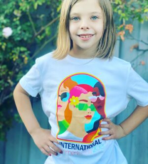 Kirsten Storms Instagram - The future is female. The future is this kid. (Thanks @nnekacali for the shirt! ♥️) #happyinternationalwomensday