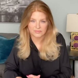 Kirstie Alley Instagram - Hi Y’all I’m on http://Cameo.com/kirstiealley  so if you need any personal messages, hit me up 🤪🤪🤪
Link in bio