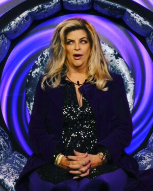 Kirstie Alley Instagram - Here I Go @bbuk 
#launchnight #bbuk #eyeofthestorm #cbbuk #bigbrother #bigbrotheruk #celebritybigbrother #celebritybigbrotheruk #socialexperiment #uk #london #borehamwood #usa #la #hollywood #actress #housemate #teamplayer