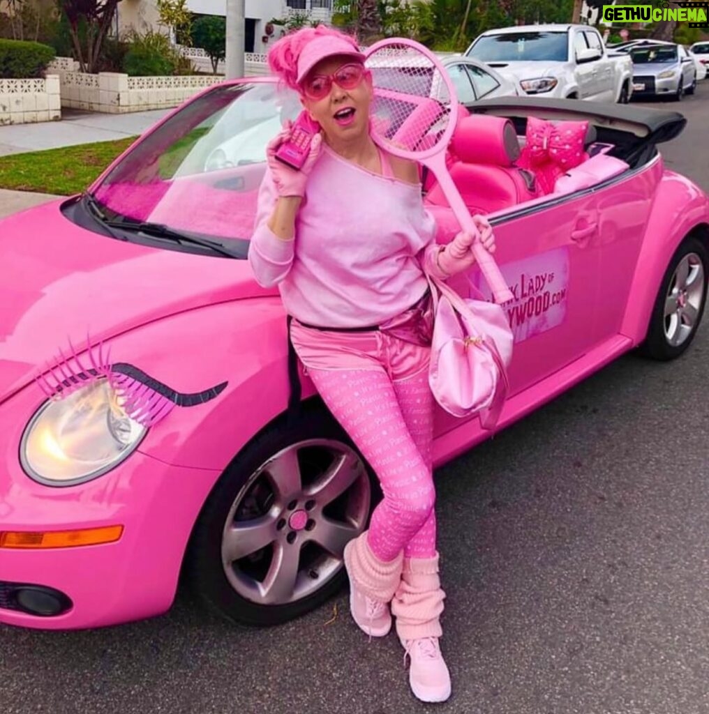 Kitten Kay Sera Instagram - My pink car has become quite famous! 💗💗💗 can’t wait to see you at the pride parade on JUNE 2 📷 by @theartistshand42