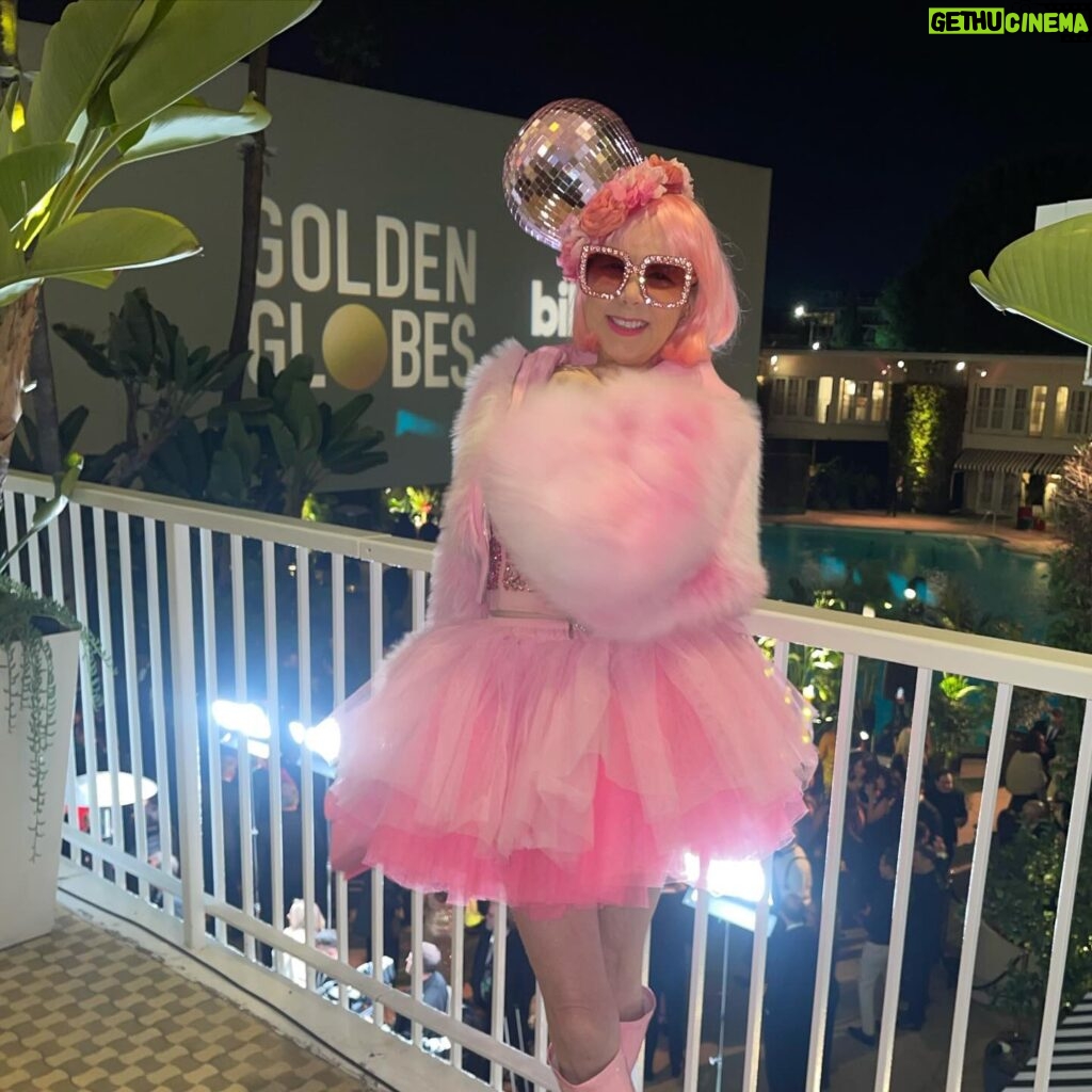 Kitten Kay Sera Instagram - I’m at the golden globes after party bitches!!! 💗💗💗💗💗 PS - after I posted this I got scolded for using the word “bitches”! See my story for my opinion on this! 💗🤣