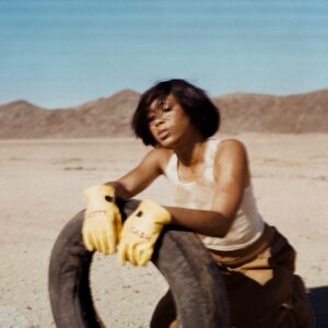 Kitty Cash Instagram - Ahhh I really loved shooting Can’t Shut Us Down in the desert. The little kid in me wanted to re-live  Holes and gangsta in me needed my Joe Pesci Casino moment. Here’s a lil desert dump!
1. DUTTYYYY shot by @tylerthegirl 
2. Does anyone remember the movie Holes?! 
3. Zero ass is grown as hell now 
4. @buddy ass had me on some LA shiiiit 😹😹
5. Casino will always be one of my favorite movies 
6. @pirelli looks i’m your new gurl! 
7. @thescottedit making magic