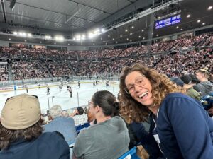 Kitty Flanagan Instagram - Look what they did to Rod Laver Arena! They froze it and chucked a bunch of real life big timey NHL players on it. Ice hockey is the new tennis. #nhlglobalseries #2minsforroughing 😂