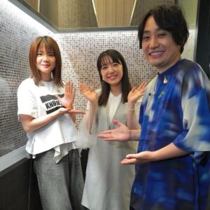 Kiyoe Yoshioka Instagram - お陰様でツアーを無事に完走することができました！
ツアーに来てくださったあなた🟠
素敵なツアーを一緒につくってくれて
本当に本当にありがとうございました✨
配信で観てくださった方も！見守ってくださったあなたも、ありがとうございました✨‼︎

頼もしくて最高の音を一緒に奏でてくれるサポートメンバー。愛あふれるスタッフの皆様に感謝🙇‍♀️🌱
支えてくれた、関わってくださった全ての皆さんに感謝を💖💛🩵

スペシャルゲストの上白石萌音ちゃん！
「帰りたくなったよ」一緒に歌えてうれしかったです🥰丁寧に大切に歌ってくださり感激でした。
そしてあばれるさん！ポジティブパワーが凄いっ⚡️🌞会場のみんなも超びっくりしていましたね‼︎
そして〝横浜にじゅうまるダンサーズ〟の皆様！一緒に盛り上がれて楽しかったです‼︎
元気なパワーが最高！
みなさん本当にありがとうございました✨

ツアーに来てくださったあなた、あらためて特別で大切な最高の時間をありがとうございました✨

走り切れたこと、安堵。
リフレッシュしつつ、前進していきます🌱
これからもよろしくお願いしますっ🌳

「運命ちゃん」まだ聴いていない方は、是非とも聴いてみてくださいね🩵MVも是非！

１１月２日、武道館ライブもお楽しみに🤩

き🟠
