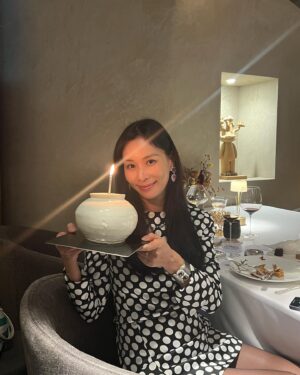 Ko So-young Instagram - 소중한시간💕💕💕고마워요💗모두모두🙏🏻
#행복해💕 
#생일파티