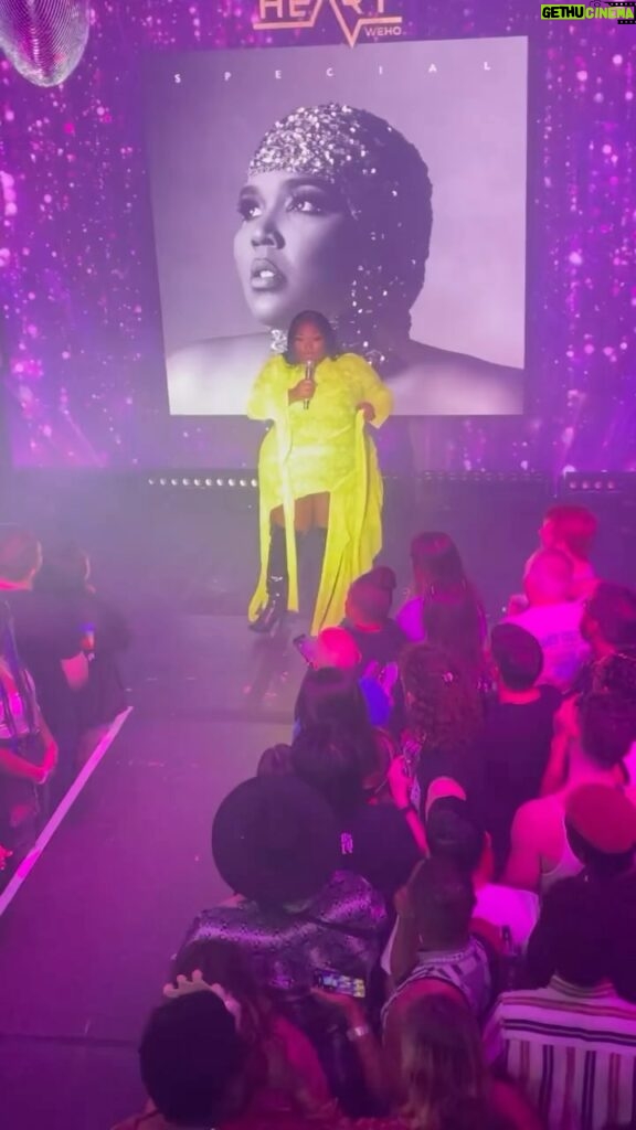 Kornbread Jeté Instagram - Congrats to @lizzobeeating !!! That’s song she won the Grammy for? She decided to pop up to my show and PERFORM IN DRAG 🫣🫣🫣 not to mention… she debut a song off her album as well and sang another live! You deserve it all! Thanks for believing my an true supporter of our community. I’m forever grateful 🧡🧡