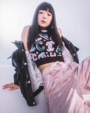 Kotone Furukawa Instagram - The Fashion Post × CHANEL with 古川琴音　
@tfpjp × @chanelofficial 
・
Photographer: TOKI @toki_39 
Styling:Sumire Hayakawa @sumire_hayakawa_stylist 
Make-up: Fusako @fusakomakeup 
Hair: Koichi Nishimura at VOW-VOW
Edit:Manaha Hosoda, Risa Matsumoto at The Fashion Post