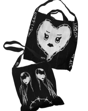 Kozue Akimoto Instagram - 😈🖤⛓️
@_cookieboy_ × @knt365company 
伊勢丹新宿店にて開催中の @knt365company のポップアップにて、トリプルコラボ第2弾発売中🥳🔝
今回もクッキーさんは天才🥹🍪🫶🏻
#cookieboy #knt365