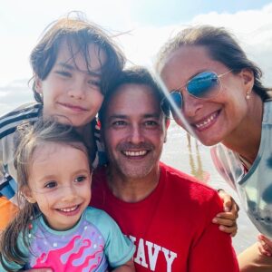 Krishna de Caso Instagram - 💚 MY LOVES 💚 #felizdiadelamor