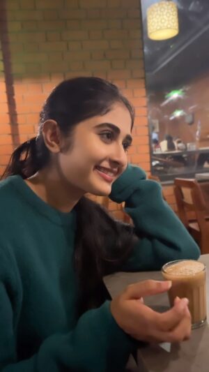 Krishnapriya K Nair Instagram - #friendshipgoals 🫂

#trendingreels #trending #viralsongs #reelsinstagram