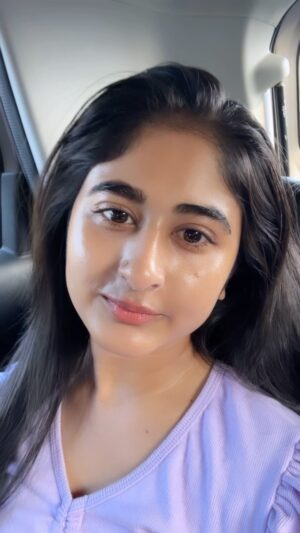 Krishnapriya K Nair Instagram - After long tym we met again🤣
#nomakeup 
#nofilter 

Inspired by @vishnu_unnikrishnan🤣

#reels #reelsinstagram #reelitfeelit #trendingreels #trend #trendingnow #instadaily #viralreels #viralaudio