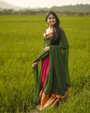 Krishnapriya K Nair Instagram - 🧚🏼🧚🏼🧚🏼

Outfit : @ar_handlooms_kuthampully 

#outfitoftheday #ootd #traditional #traditionalwear
