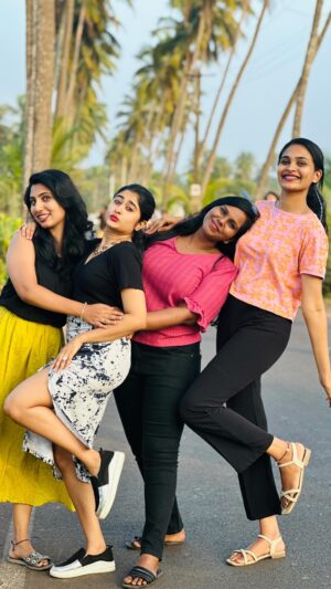 Krishnapriya K Nair Instagram - #goadiaries 

#traveling #traveldiaries #goa #friendship