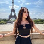 Kristal Shine Instagram - Paris✨