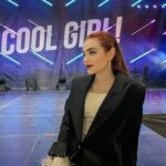 Kristal Shine Instagram - Videli ste už Cool Girl?🤩 Konečne si ju môžete pozrieť aj na Slovensku na Netflixe!✨ Kde sme opäť ako aj v ČR číslom 1 medzi filmami, za čo vám mooc ďakujem!🫶🏻 #coolgirl #coolgirlmovie #mainrole #netflixmovie