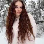 Kristal Shine Instagram - It’s the Most Wonderful Time of the Year❄️🌨️