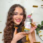 Kristal Shine Instagram - Garnier Micelárne vody oslavujú 10. výročie!🎉 Ja nechápem kde sa tých 10 rokov stratilo!😄 Každopádne, som veľmi rada že s vami môžem touto cestou zdieľať jeden s mojich (asi najdlhšie používaných) fav produktov.🥰 Micelárne vody od @garnier_czsk ma sprevádzajú celou mojou érou líčenia. Všetkými mojimi pokusmi o nejaký make-up look, rôzne trendy na tiktoku a samozrejme každodenné odličovanie. Rada by som na záver vyzdvihla že vďaka 100% recyklovatelným a recyklovaným obalom je možné ich opätovne využiť.🍀 #garnierczsk #skincare #spoluprace #garnierfestivalmakeupchallenge