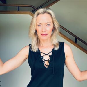 Kristanna Loken Instagram - Hope you’re having a lovely day❣️What are your weekend plans? #lovelyday #weekend #happyfriday #grateful