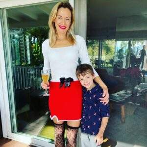 Kristanna Loken Instagram - Merry Christmas to all, and to all a good night❣️🎄🕊️❄️☃️🎅🤶🏼🪽#christmas #family #cheer #joy #grateful