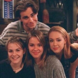 Kristanna Loken Instagram - A little throwback to Boy Meets World. Were you a fan of the show? 

#boymeetsworld #throwbackthursday #tbt #behindthescenes