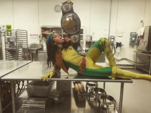 Kristen Stadtlander Instagram - In case you were wondering, Roguelander has been having a pretty good weekend here at @fscwentertainment @galaxyconraleigh #fscwwomenschampion #rogue #xmen #galaxyconraleigh #wrestling