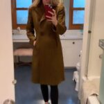 Kristin Bauer Instagram - THANK YOU @restingandnesting 😘 🤗 🥰 Follow her to shop for #vintageclothing !!! The best stuff! AND follow her art page too! @sam_miller_artist #art #vintage #london #freind