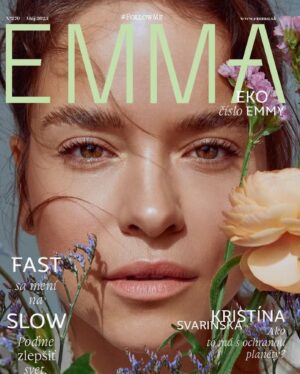 Kristína Svarinská Instagram - Vyšla síce v apríli, ale je to EMMA májová. A máj je môj najobľúbenejší mesiac. Aj maminky majú sviatok. Aj Kristína má sviatok. Dostala som teda predčasný narodeninový darček a môj dreamteam ma nakreslil, nahodil a vyfotil na titulku. Niečo som aj potrepkala, niečo som si nechala zas len pre seba, lebo ako sa hovorí “keep it balanced”. Kamoši, dobre sa majte, veľa sa smejte a tešte sa zo života. Stále je to pekné miesto pre všetky dobrodružstvá
🤍

📸 one&only @lukaskimlicka 
👗 beloved  @lenoc_skodova 
💅🏻 ňuňu  @tomasvida.makeup 

Cover&interview for @emma.magazine 

#dreamteam #koľkokvetovjedosťkvetov
#editorial #magazine #friendships
#zukostoj