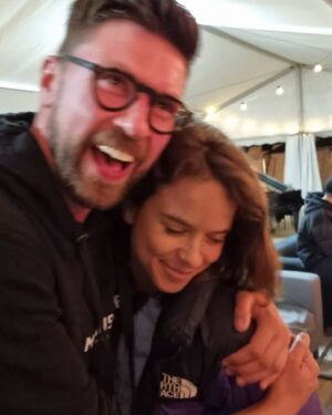 Kristína Svarinská Instagram - Toto bude osobné, ale také je tu vlastne všetko.

Happy happy jednému z najinšpiratívnejších ľudí akých som kedy stretla. Želám nám všetkým v živote viac ľudí ako si ty, robíš tento svet krajším a láskavejším miestom🤍 

thank you for being my rock. Cant be more proud of u🤍 

#thebffforlife #happyhappy #mania #večerplaymateránosoulmate #grateful #newkidsfromtheblock