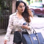 Kristina Patel Instagram - If your hair looks good, You can deal with anything. Botoplastia Range by Beauty Gang Experts is the best solution for your hairs to make them soft, shiny and also it prevents dryness. #beautygang #beautygangexperts #professionalproducts #hairlove #haircare #flickyourhair #keratin #kerashine #smoothning #justflickit #beauty #nourishing #hairgoals #keratintreatment #keratinahir #keratincomplex #keratinkaynak #keratintherapy #keratinsmooth #keratinhairtreatment #keratintips #haircaretips #smoothening #haircareroutine #haircareproducts #haircareprofessional #haircaretipsandproducts #botoplastia #luxurysalon #jeanclaude
