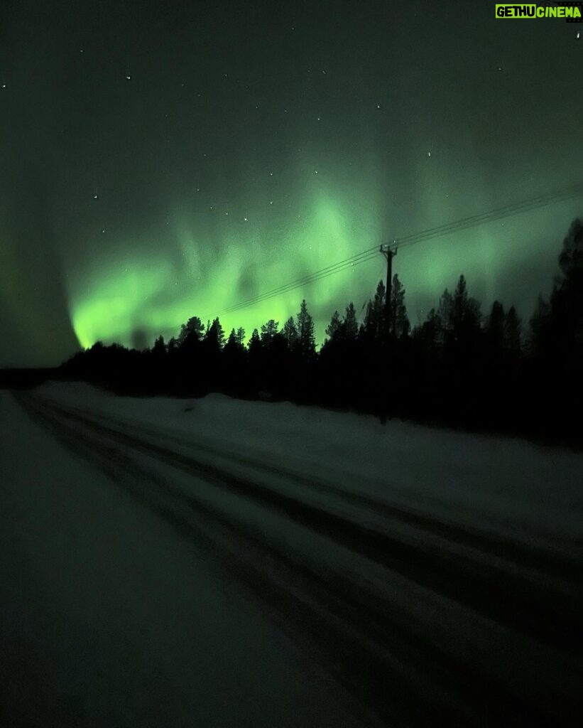 Kristina Petrushina Instagram - Norrläningar! Varför skryter ni inte mer om hur sjukt fint ni har det? Hade jag bott här hade jag gått runt och haft hybris typ dygnet runt!