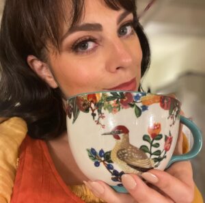 Krysta Rodriguez Instagram - ✨This show✨ I’m still processing the last few days! I admit I didn’t grow up with this show. I didn’t have every word memorized and every lesson metabolized (boy do I wish I did though once I was in our two week rehearsal process!). But the second I “met” Cinderella I knew there were things she had to teach me. And things maybe I could teach her. I have so much to learn in these woods and I have been surrounded by the best people to learn with. Thank you to Lear, the stage managers, the music team and the WonderStudies for feverishly getting us ready in record time and for the cast who welcomed us all in with open arms. And @jordan_roth and @jujamcyn and all the people who created this magical place to grow and explore. I couldn’t have ✨wished✨ for anything better
