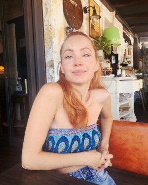 Ksenia Solo Instagram - Tea time. Happy Friday.