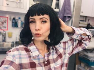 Ksenia Solo Instagram - Was feelin dem Kenzi vibes @rebeccalee.ca @aaryn123 #lostgirl #series #fantasy #cw #syfy #lgbtq🌈  #comeasyouare