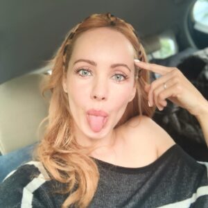 Ksenia Solo Instagram - Another year older. MUCH more mature. Thank you guys so much for the Bday ♥️ Sending the good vibes right back x