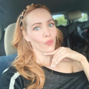 Ksenia Solo Instagram - Another year older. MUCH more mature. Thank you guys so much for the Bday ♥️ Sending the good vibes right back x