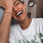 Kubbra Sait Instagram - Ha ha ha ha!!! The passion with which I love this Joke it’s almost idiotic 😂😂😂😂😂😂 #KubbraCracksDadJokes #KubbraCracksBadJokes #Humour #Joke #Funny #InstaReel #India #Laugh #Live #Enjoy #Actor #KubbraSait #Joy #Gujju #Gujrati