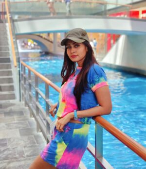 Kuhasini Gnanaseggaran Instagram - 🔒 lock your memories ❤️🔥
.
.
.
.
#short #casual #casualphotography #travelphotography #familytime #love #selflove #positivity #phonephotography #tamilactress #kuhasini