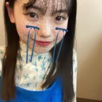Kurumi Inagaki Instagram - . 6月14日公開🎬 #ブルーきみは大丈夫 いよいよ公開まであと1ヶ月となりました💜 . . 子供にしか見えない不思議な友達 《IF》 -イフ-   #もふもふブルー 役は #宮田俊哉 さんです。 他にもたくさんのイフ達 私も大っ興奮のとっても豪華な方々が吹替をしていますっ💜💜💜 . . 劇場にてく数量限定＞で オリジナルステッカー付ムビチケカード が発売中です💜 . . . たくさんの方に見ていただけますように…💜 . . @paramount_japan #稲垣来泉 #ブルきみ . かわいいブルーの衣装を着せていただいて 動画やインタビューをしていただいた時の オフショットです💜