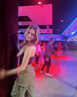 Kyla Kenedy Instagram - still can’t skate:(