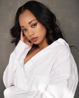 Kylie Jefferson Instagram - Alexa, play "That's You" by Lucky Daye