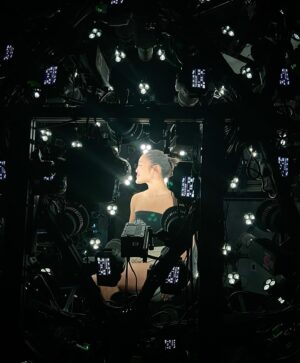 Kylie Liya Page Instagram - One of the things that made this process even more interesting is how incredible graphics technology has developed over the years. This is what it looks like when you’re getting your face scanned so that they can capture every intricacy of your identity for the character #circleofcameras Alongside that here are some behind the scenes shots and wonderful people I’ve had the blessing to learn from🙏🏻 Here’s to an awesome week💥🤘🏼 Thank you all so much for the love🔥🌊 🤍