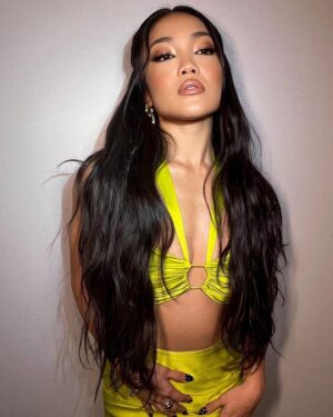 Kylie Liya Page Instagram - Darby and the Dead Spirit Week Party 🍐

Makeup: @allanface 
Makeup Assistant: @rubyvo_ 
Hair: @claytonhawkin /@gabby_fishman 
Stylist: @nausheenshah 
Nails: @thepolishedway 
Lashes: @vanitylash.co