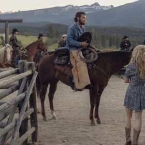 Kylie Rogers Instagram - Yellowstone sundays 8/7c 💛