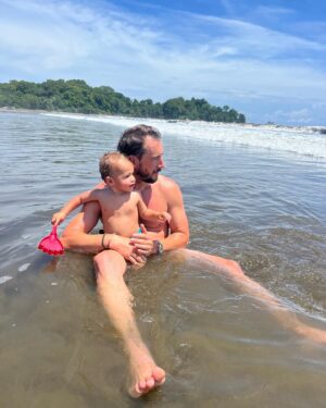 Kylie Bunbury Instagram - Beautiful memories made in one of our soul places 🌱✨pura vida con mi familia