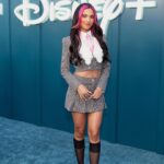 Kylie Cantrall Instagram - Guys i think i got one step closer to making Descendants x The Kardashians happen🤭🤭🤭 Thank you for having me @disneyplus @hulu 💫💕 Glam: @melissa.hurkman @laurarugetti Styled by: @pariyaluv