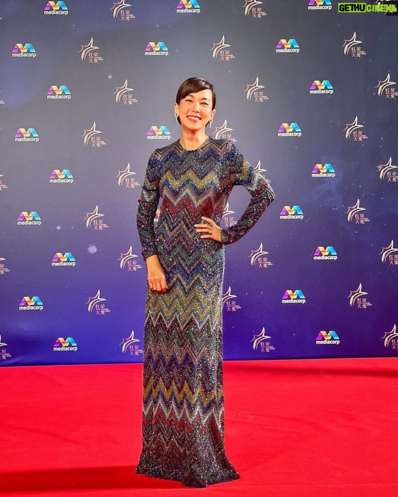 Kym Ng Instagram - #StarAwards2023 🎊 Congratulations to all the deserving winners 🥳🥳🥳🥳🥳 ..and my heartfelt appreciation to : Stylish: Ivan Goh Outfit: @missoni Jewellery: @thecanarydiamond Hair : #PassionHairSalon @ryan_yap Thank you too, @kymngforever and friends for coming to show your support and love 💗 @leonweiqiang @s_leeyan @hungshuk #红星大奖2023