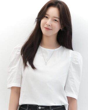 Kyung Soo-jin Instagram - 🤍