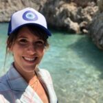 Léa François Instagram - C’était le dernier jour en Crête avec une jolie virée sur la plage de Seitan 🧿 C’était trop chouette!!! 🤩 #vivelacrete #vacances #familytime