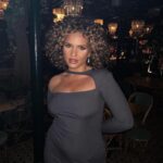 Léa Haddad Instagram - Et on s’en sort, demain un peu plus fort ✨
